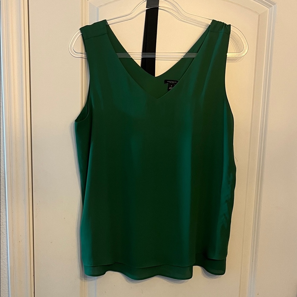 Ann Taylor Emerald V-Neck Blouse